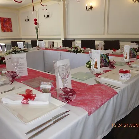 酒店 The Originals Access, Des Pins,