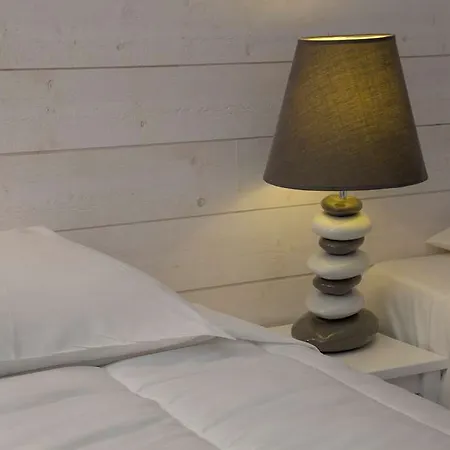 酒店 The Originals Access, Des Pins, 蒙特利马尔