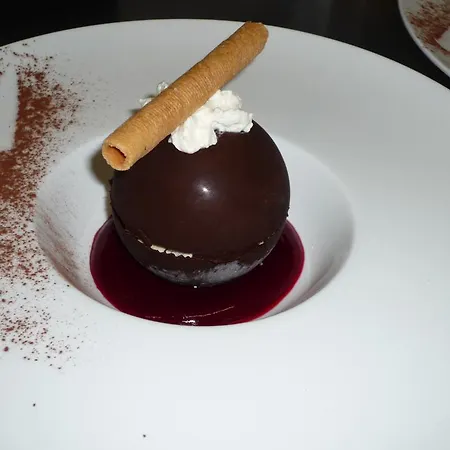 The Originals Access, Des Pins, Hotel 3*