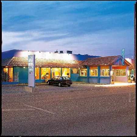 Hotel The Originals Access, Des Pins, Montélimar